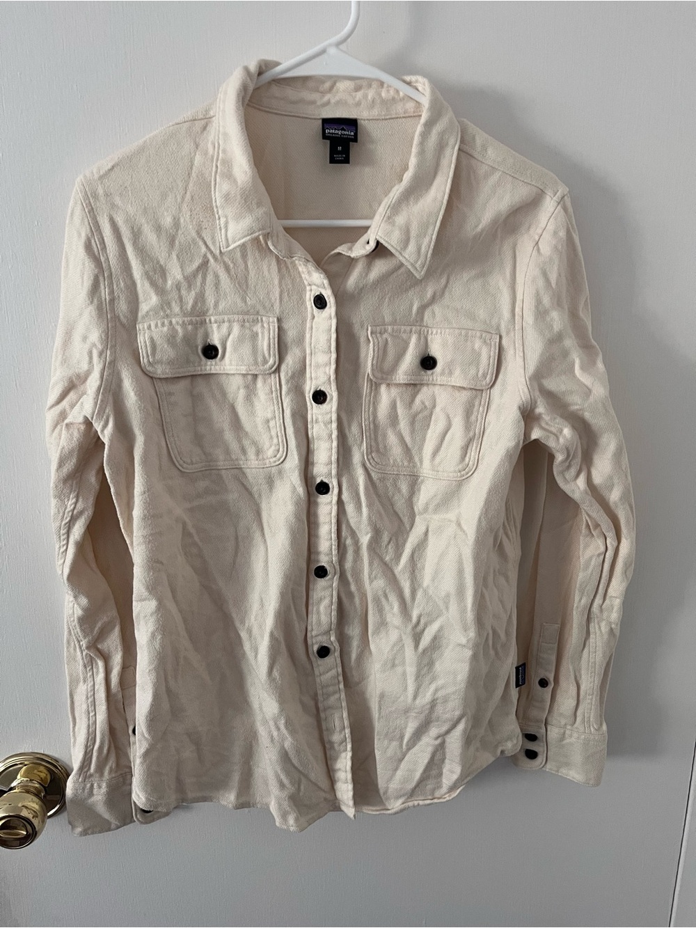 Patagonia Women’s Long Sleeve Organic Cotton Fjord Flannel Cream Medium